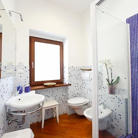 Arpaiu 4* Μαναρόλα