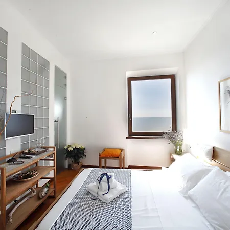 Arpaiu Πανσιόν 4*