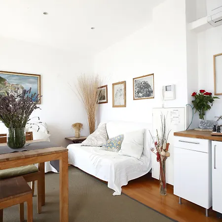 Arpaiu Πανσιόν